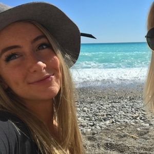 Meet your Posher, Kendall